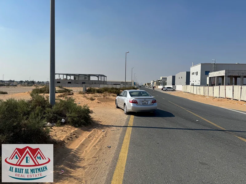 Freehold industrial land for all nationalities in Al Sajaa63195065572739112
