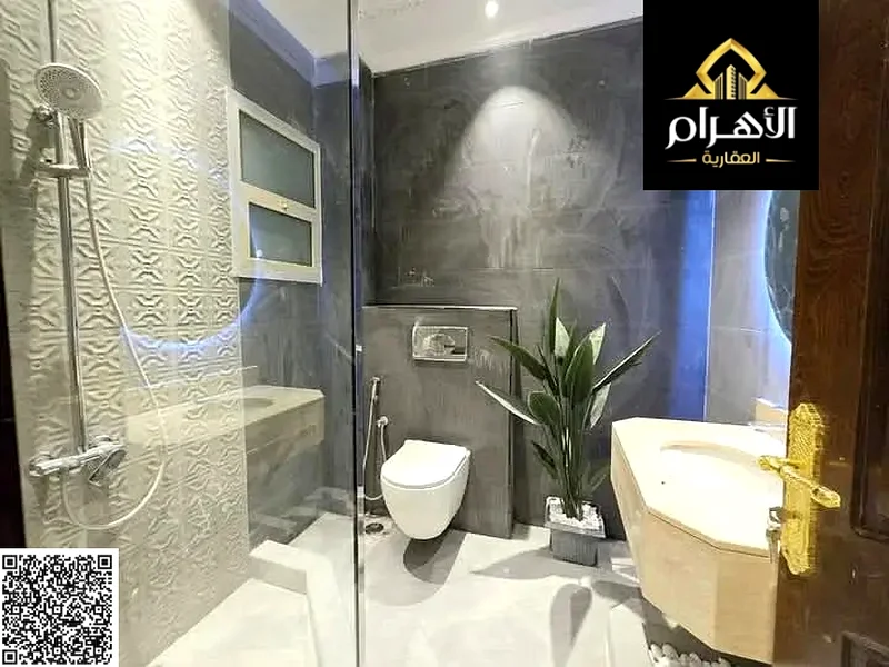 فيلا فاخرة جدًا للبيع (بما في ذلك رسوم التسجيل) بسعر جذاب، مع تشطيبات شخصية، بدون رسوم سنوية، بدون رسوم خدمة، و10063906384210690114