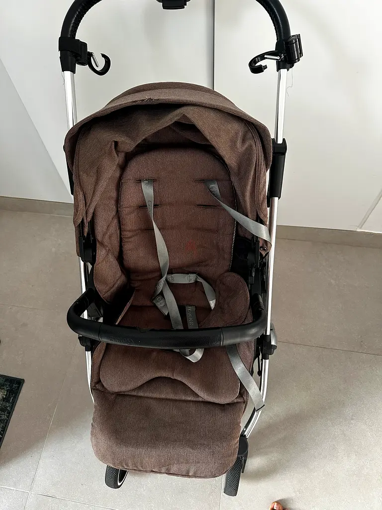 Stylish Stroller for Your Little One!63204850825859112