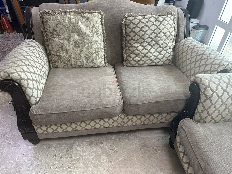 أريكة 3+2 مجانًا632103508129301111