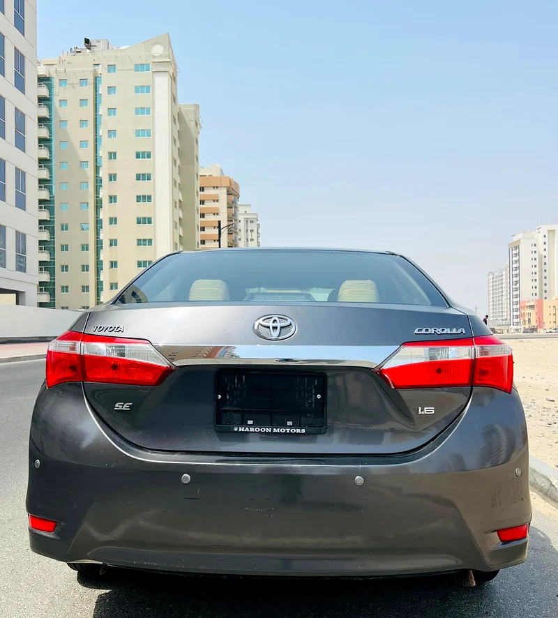 تويوتا كورولا 1.6 SE | المواصفات القياسية للخليج | 2015 | حالة ممتازة | 24,900 درهم إماراتي62931648717443111