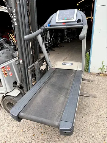 FITNESS Technogym Jog LED Treadmill