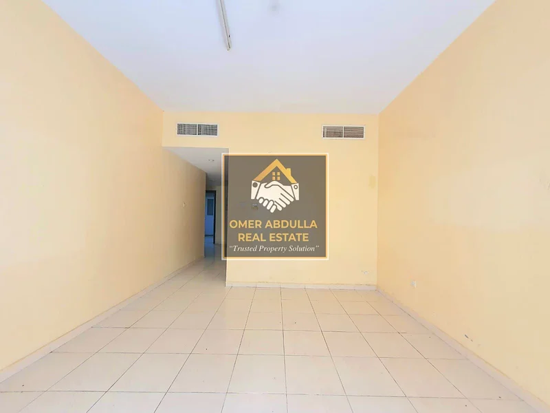 انتقل إلى شقة استوديو واسعة بحجم مزدوج للعائلة!62935673709569114