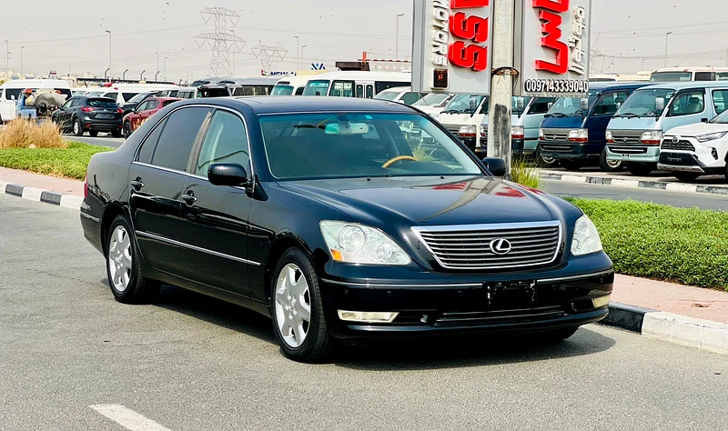 2004 - لكزس LS430 - نظيفة جدًا - كأنها جديدة - فقط 65,000 ميل632253128593941115