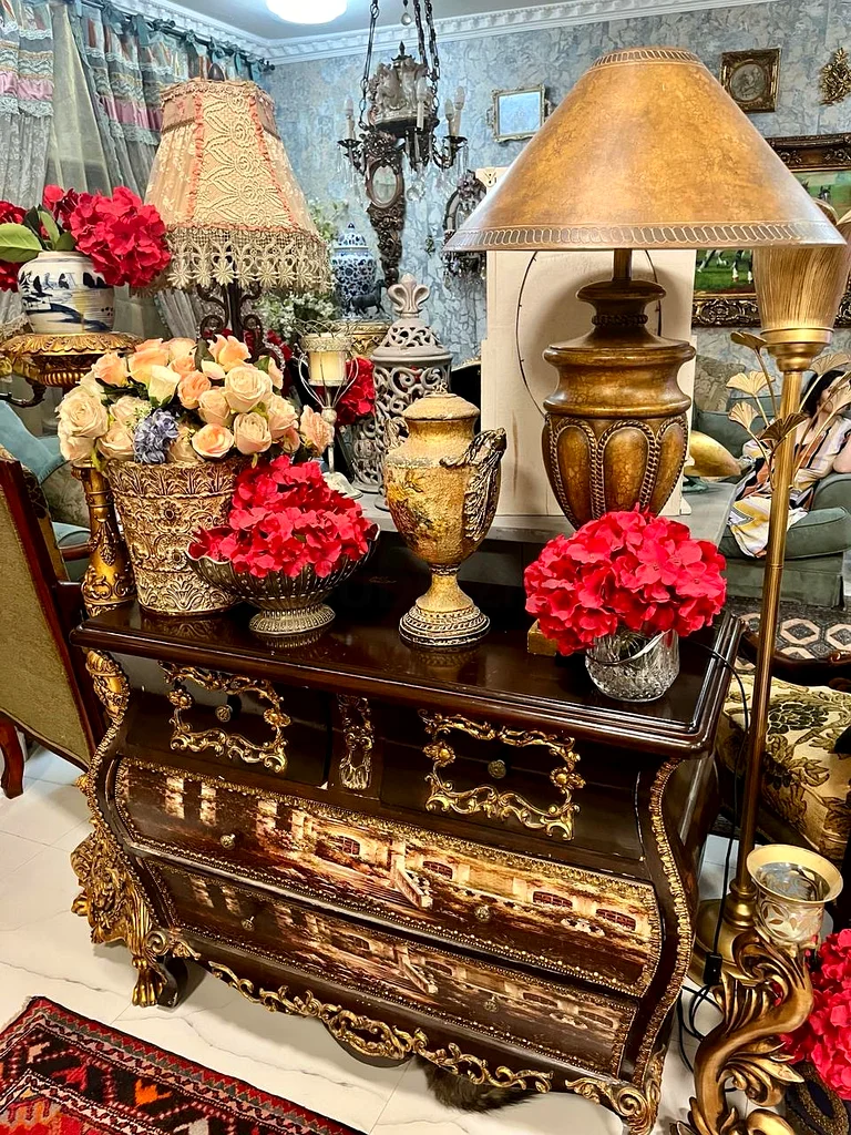 Elegant Vintage Decor Collection - Timeless Beauty for Your Home!63208390096514111