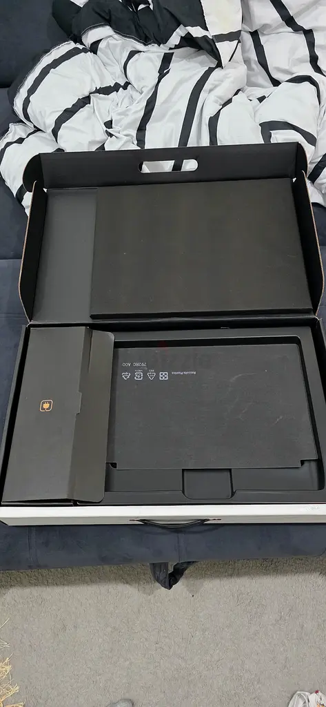Alienware M15 R763256072243457111