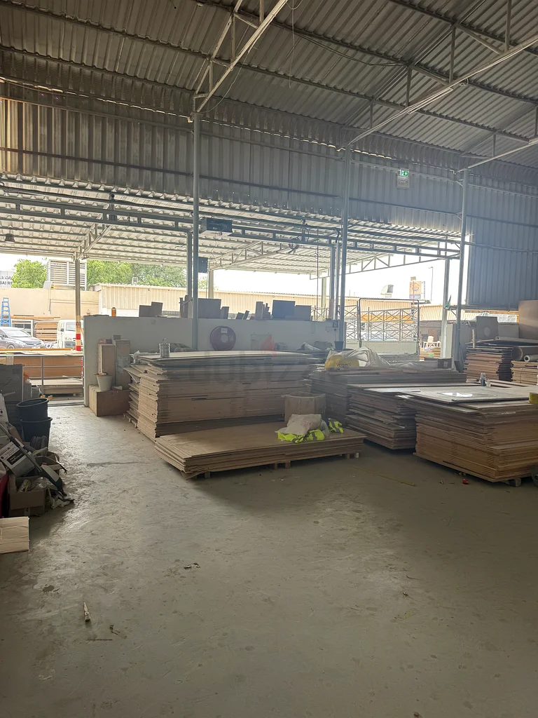 AED 15,000,000 FOR SALE OR AED 1,500,000 FOR RENT AL QUOZ 3 BEST LOCATION63272570920451111