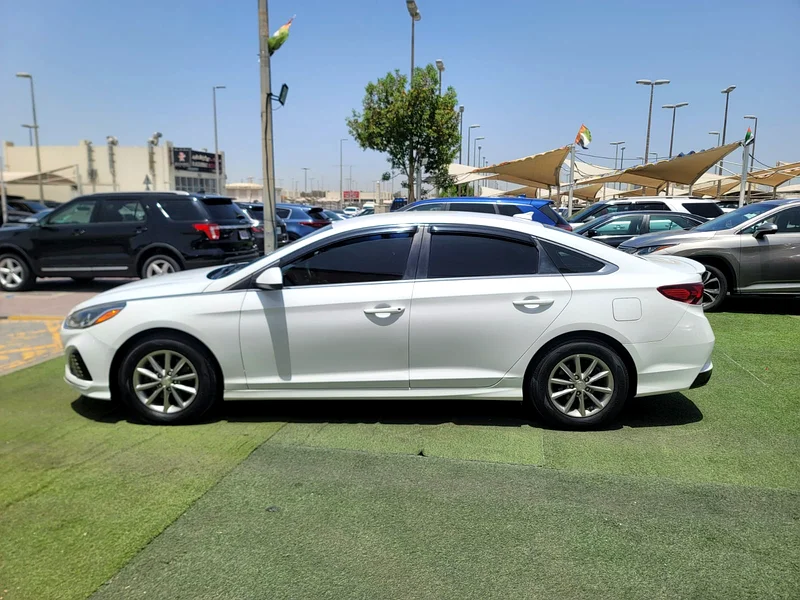 ** 2018 ** Hyundai Sonata  ** | SE | ** Mid Option ** | Pearl White  Color  ** |63170388632834114