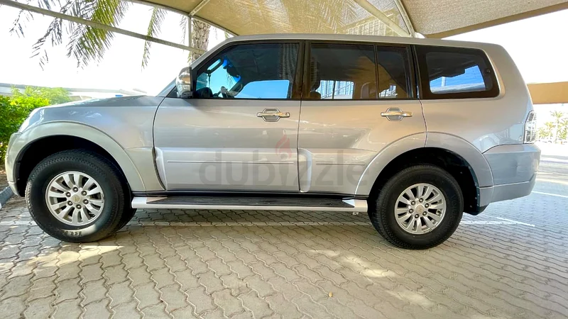 Mitsubishi Pajero 201363152749772547113