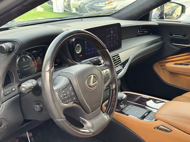 2021 LEXUS LS50063226216066817113