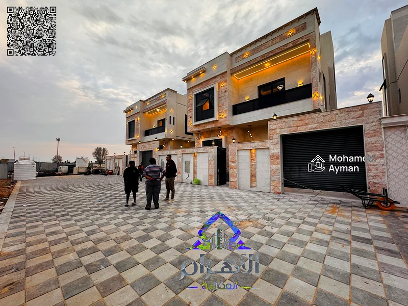 فيلا للبيع، متضمنة الكهرباء والمياه وتكييف الهواء ورسوم التسجيل، في منطقة الحيليو، مع سطح وحمام سباحة63906645089283113