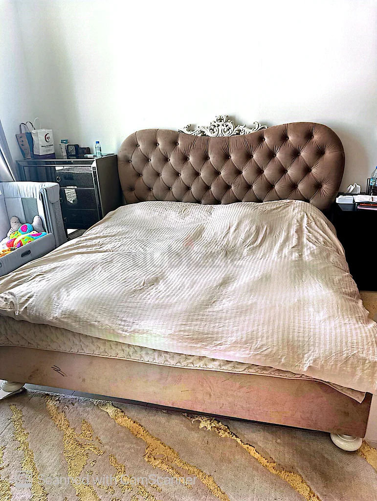 مجموعة طاولة طعام أنيقة مع كراسي عصرية63208391200899114