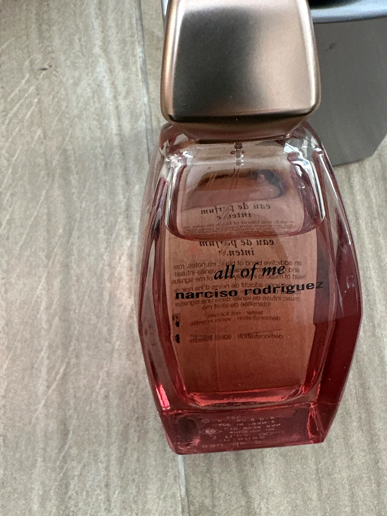 All of Me by Narciso Rodriguez – A Fragrance for Every Occasion!63238110363139111