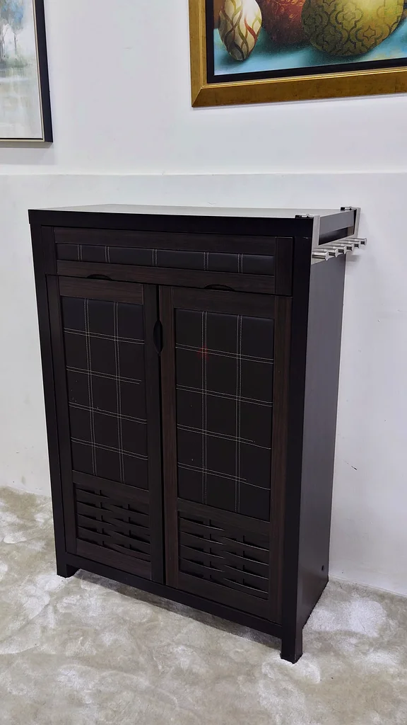 Two Door Shoe Cabinet with drawer628638262001931124