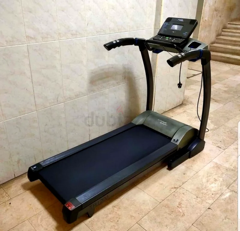 Strength master treadmill.632431946451221110