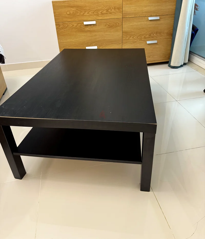 طاولة مركزية من ايكيا63212902934531111