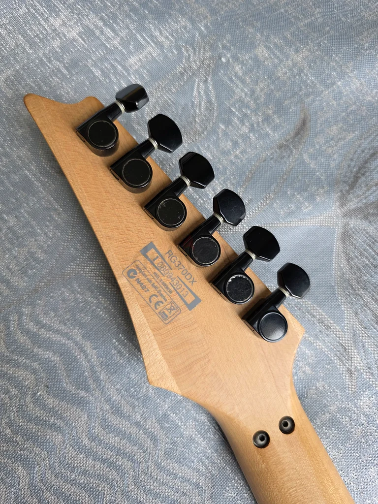 Ibanez RG370 DX with Dimarzio Pickups63231693115394114