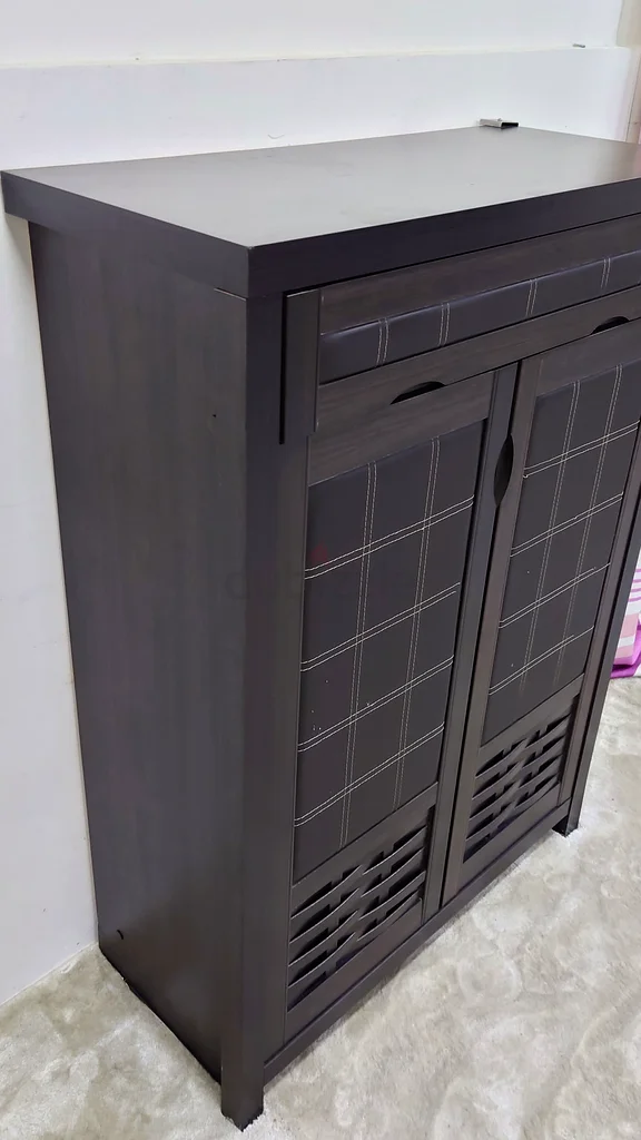 Two Door Shoe Cabinet with drawer62863826200193111
