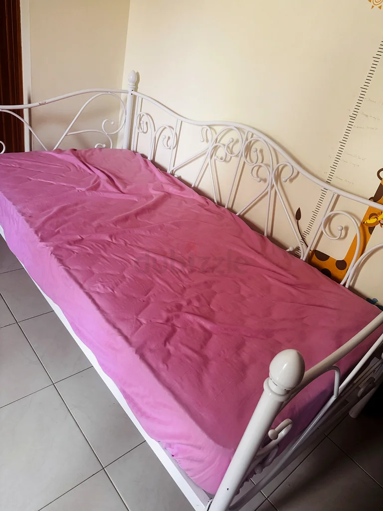 Kids bed63179860255873111