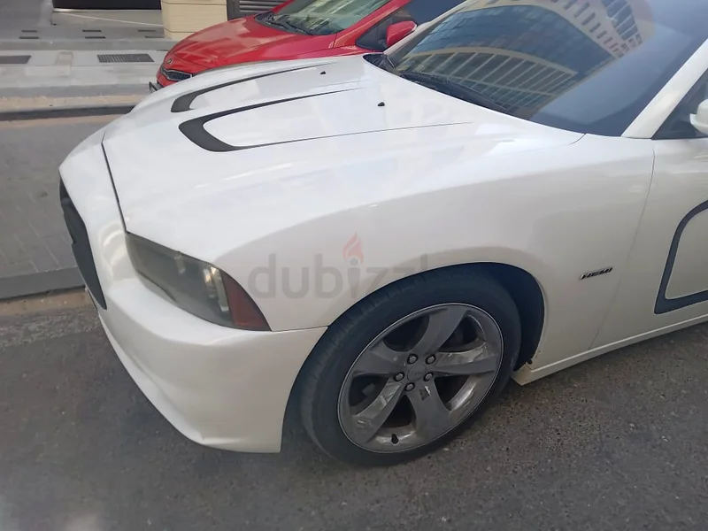 دودج تشارجر 2012 بحالة جيدة، السعر قابل للتفاوض63153228893570114