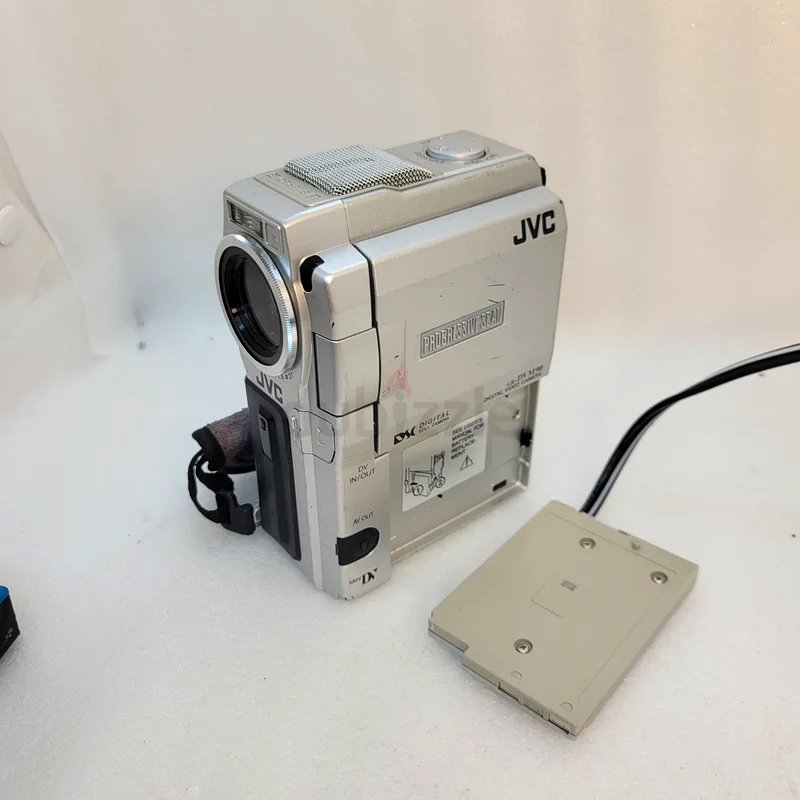 كاميرا JVC ميني دي في تم اختبارها، توصيل مجاني63172219174787114