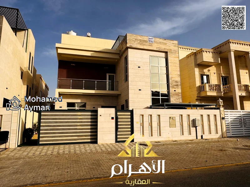 عرض ساخن 5 غرف نوم رئيسية مع خزائن مدمجة والسقف بما في ذلك الماء والكهرباء وتكييف الهواء63872557918466111