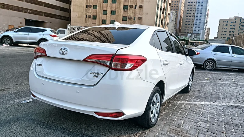 تويوتا ياريس SE 201963146740907395113