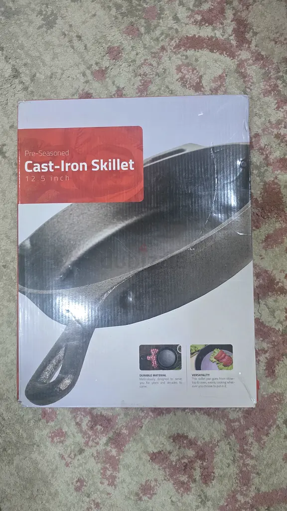 Utopia Kitchen Cast Iron Frying Pan 12.5 Inch , Chef Pan, Pre Season Skillet