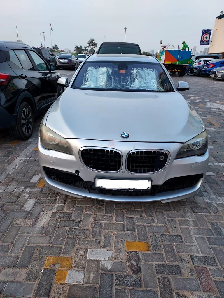 BMW 750LI (GCC) Full option (155k KM)63160610337666111