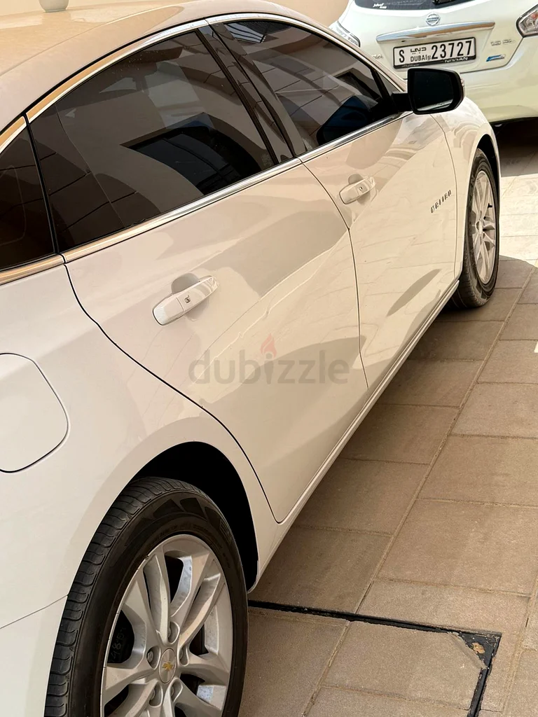 Dubai63153226915073112