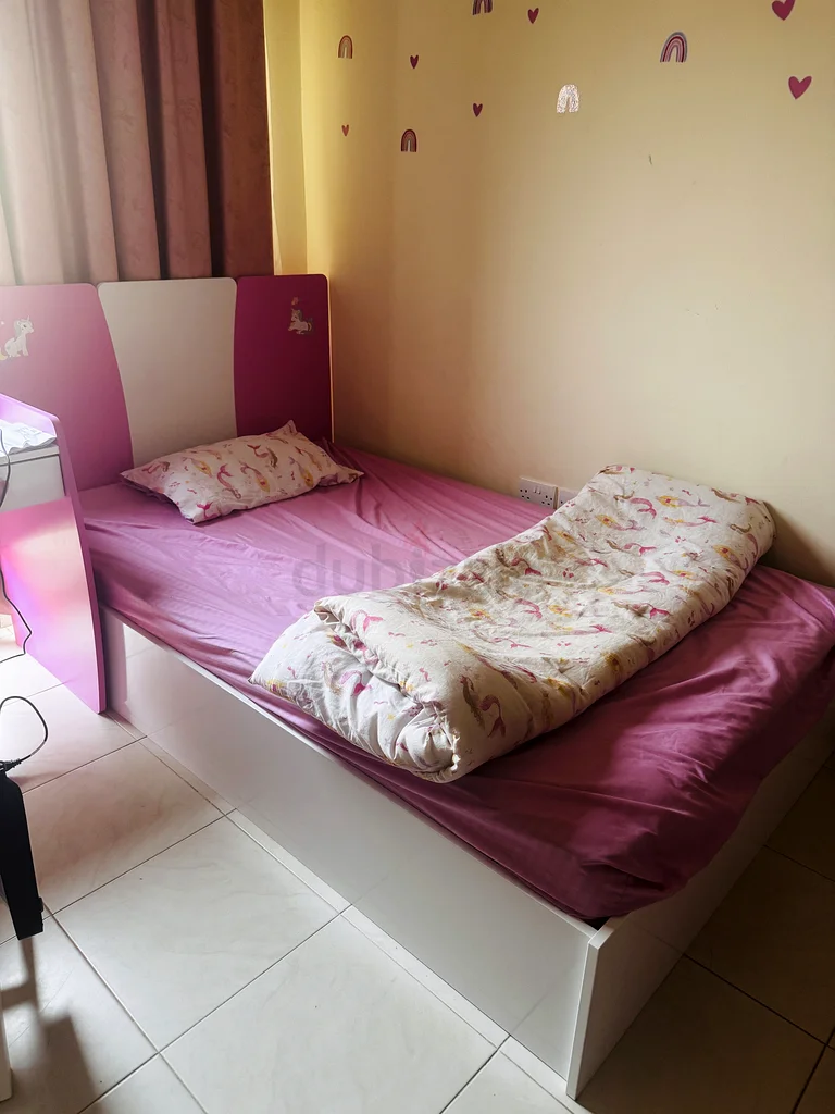 Kids bed unicorn theme63179860261505112