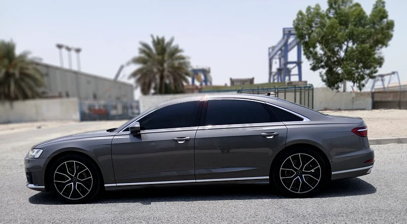 أودي A8 إل 202063136840368386113