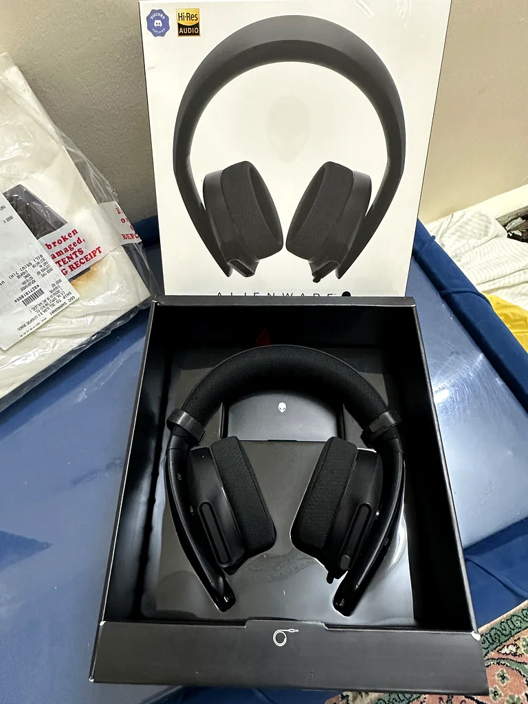 Alienware 310H Wired Gaming Headset – 7.1 Surround Sound, Lightweight Design, 16pcs brand new!63166176825985111