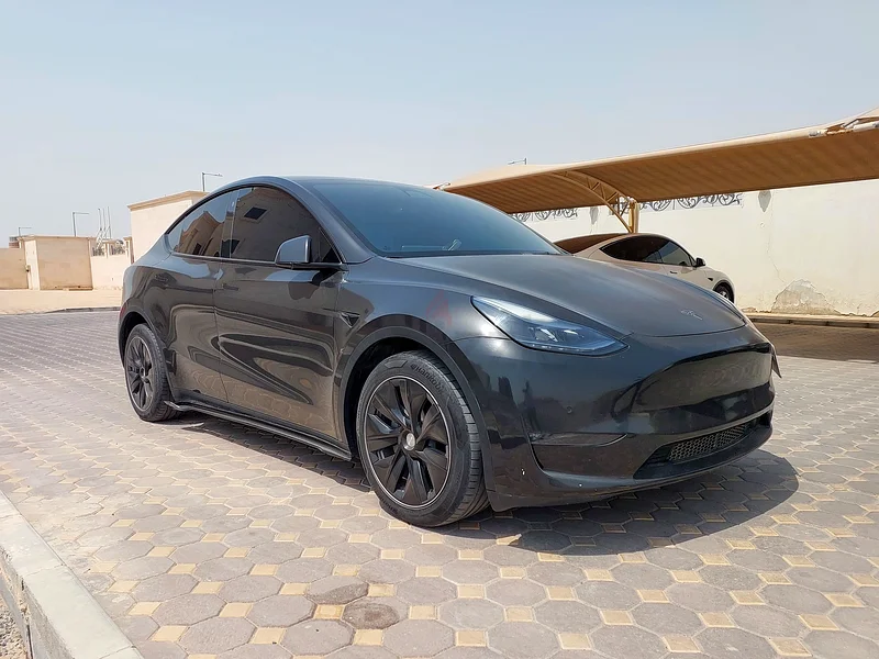 AED 1594/month | 2022 Tesla Model Y Long Range | GCC Specs | Ref#33489763175259800323113