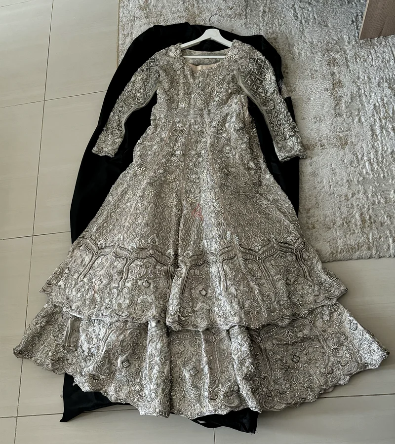 Elegant Silver Embroidered wedding Gown63241667316738111