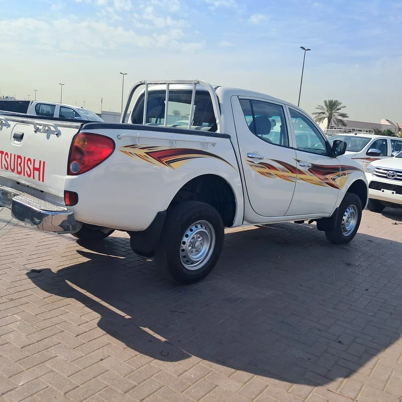 ميتسوبيشي L200 2009 ديزل 4x4 كابينة مزدوجة63153228142210113