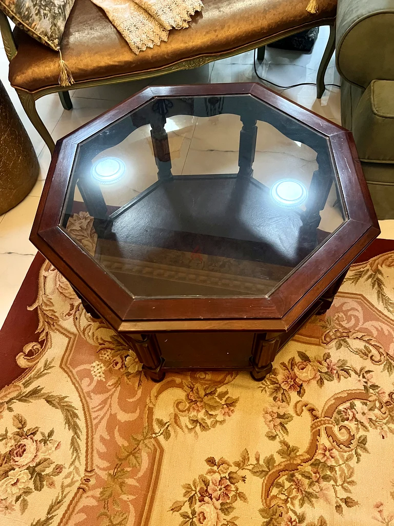 Very nice coffee table63216834218753112