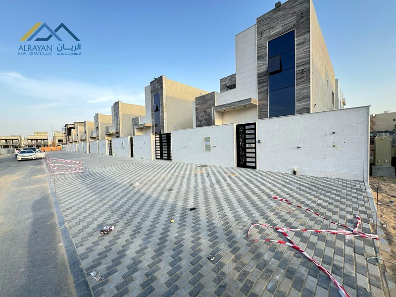 فيلا حديثة، تشمل رسوم التسجيل ورسوم الملكية. امتلك فيلا فاخرة في الزاهية.63170849173251111