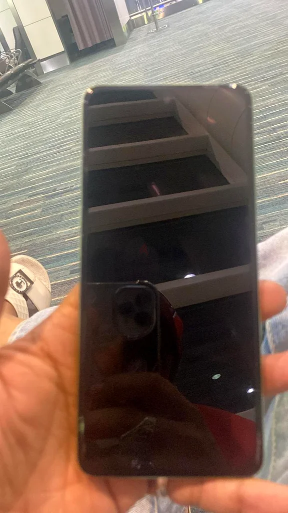 One plus Nord CE 3 5G , 8+4GB ram and 256GB63180839793537113