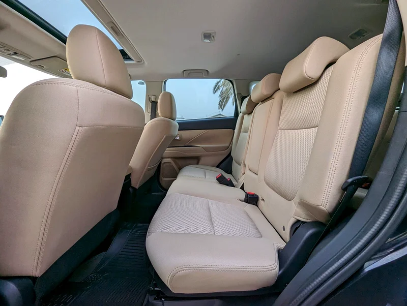 MITSUBISHI OUTLANDER 2016 4WD GCC FULL OPTION IN EXCELLENT CONDITION63225309715715114