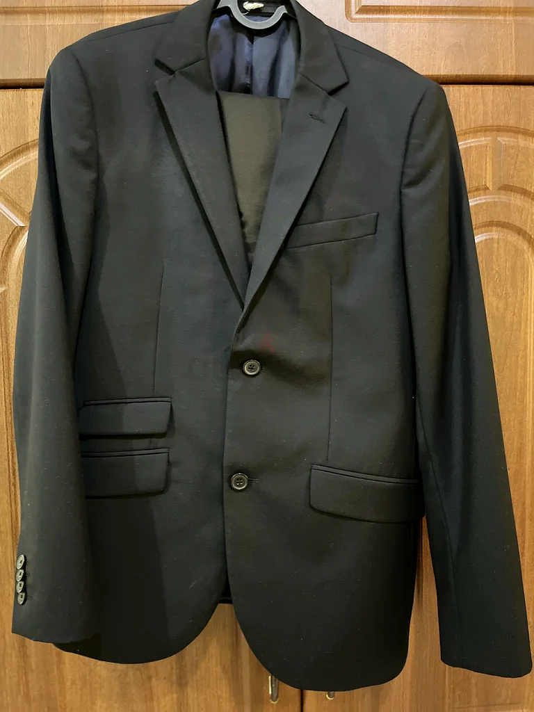 Elegant Black Suit Jacket set Perfect for All Occasions63172674588546112