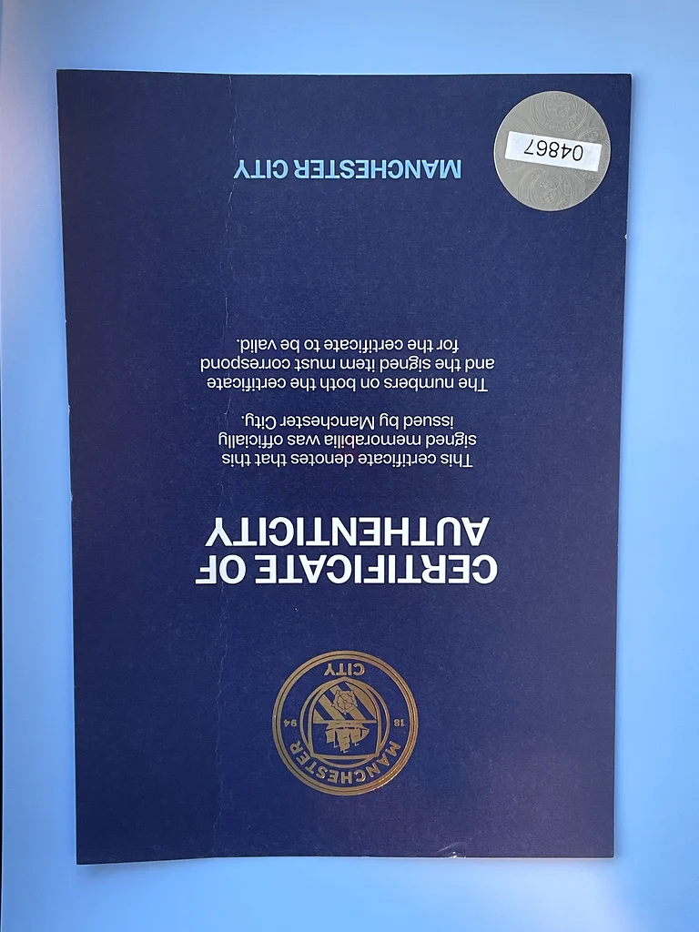 شهادة أصالة توقيع قميص مانشستر سيتي للمجموعات!63209343636226113