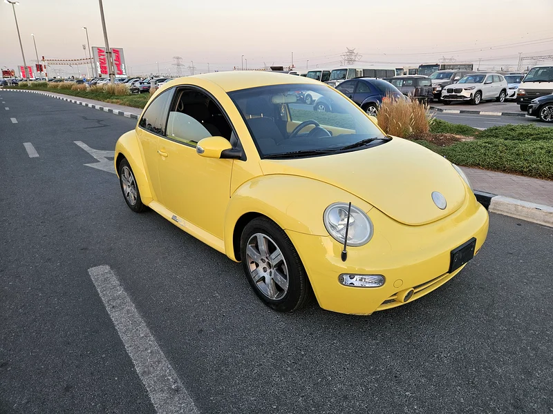 VOLKSWAGEN BEETLE LOW MILEAGE631522903147551116