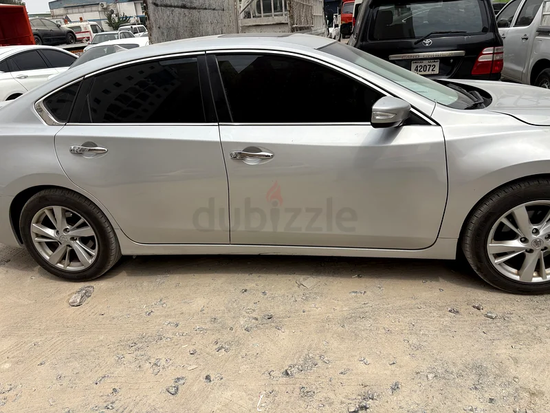 Nissan altima 2014 full option63148167990275112