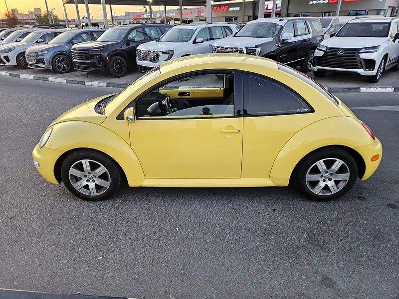 VOLKSWAGEN BEETLE LOW MILEAGE63152290314755114