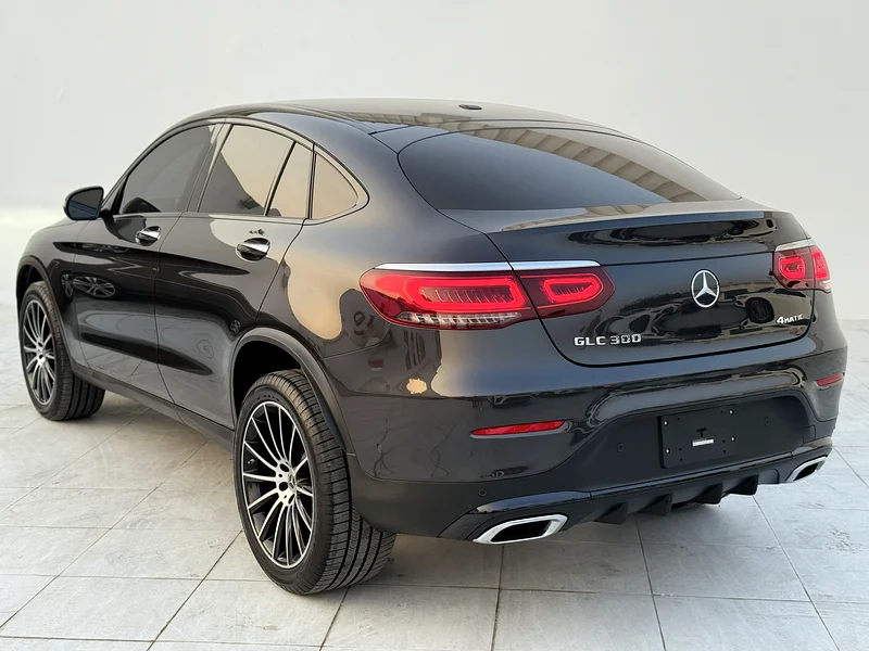 أعلى نظافة GLC 300 كوبيه63145815218561113