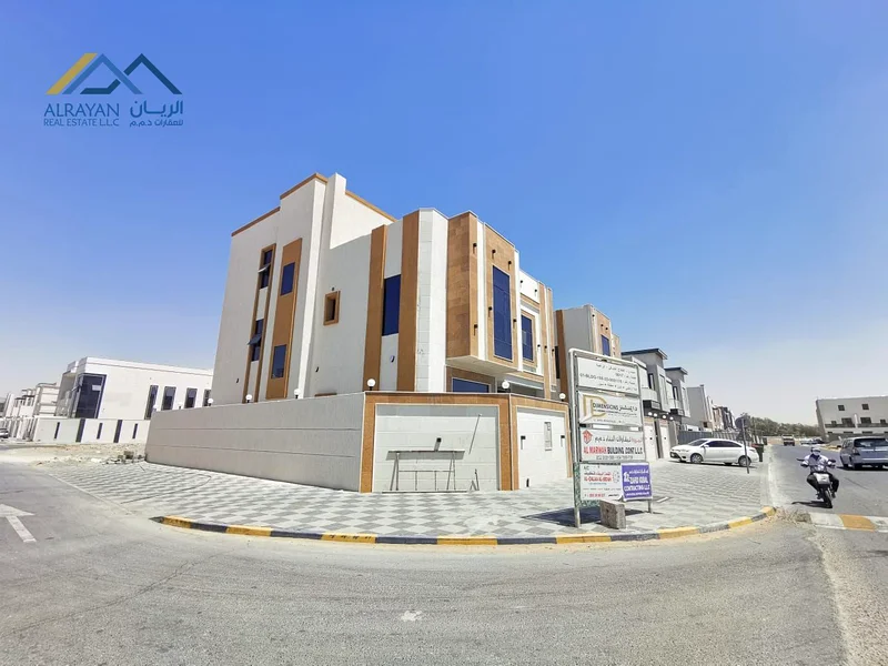 🏡امتلك فيلا ركنية مكونة من طابقين مع سطح - تصميم حديث، وموقع استراتيجي، وملكية حرة مدى الحياة لجميع الجنسيات🏡63170849167233111