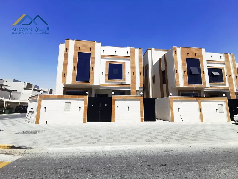 🏡امتلك فيلا ركنية مكونة من طابقين مع سطح - تصميم حديث، وموقع استراتيجي، وملكية حرة مدى الحياة لجميع الجنسيات🏡63170849167233112