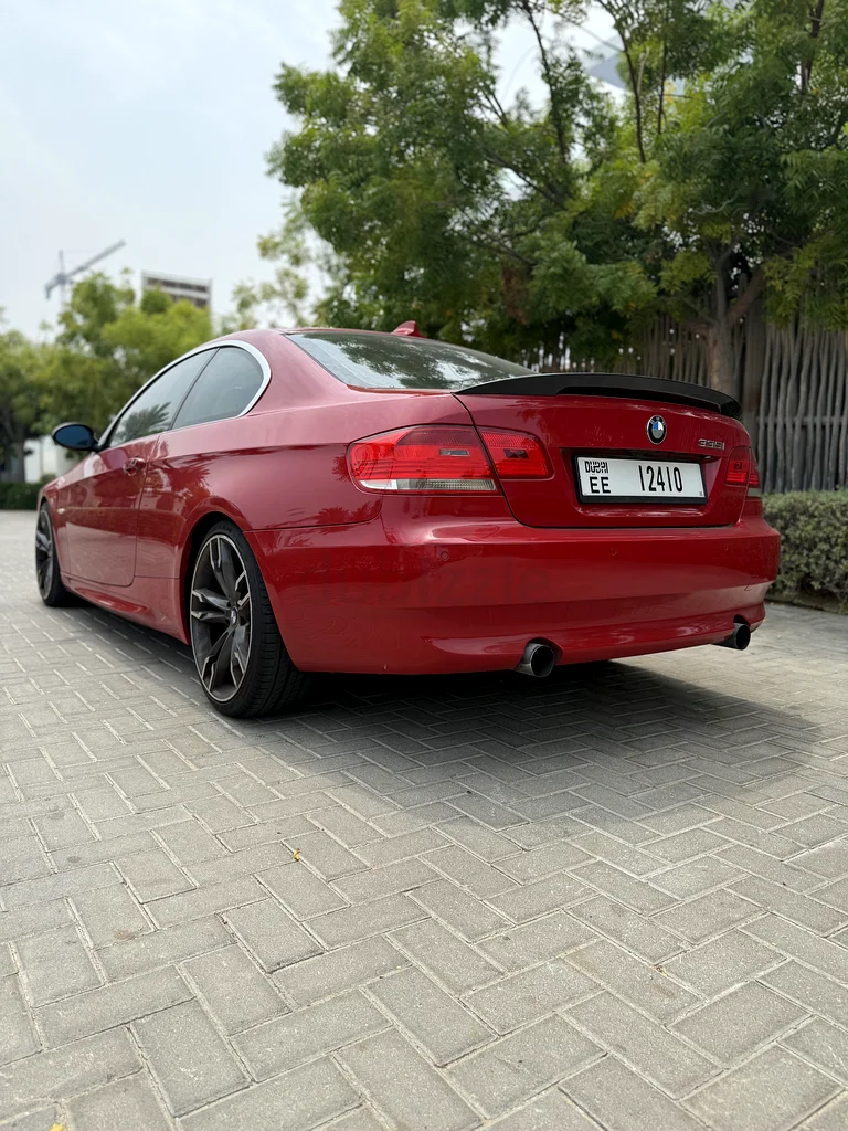 بي إم دبليو إي92 335i دعائي63158800521473112