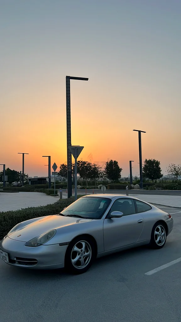 Porsche 911 Carrera, 2000 model (996)63233587467137114